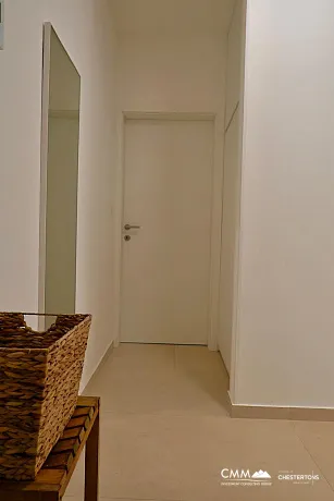Dobrota’da 86 m² Satılık Daire – Geniş Teras, Deniz Manzarası, Garaj ve Depo